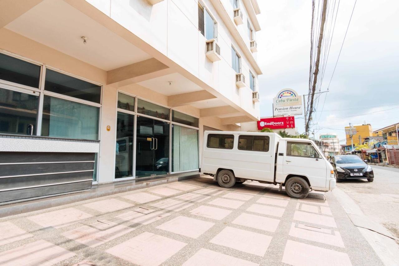 Reddoorz @ Bonifacio St Cebu Hotel Bagian luar foto