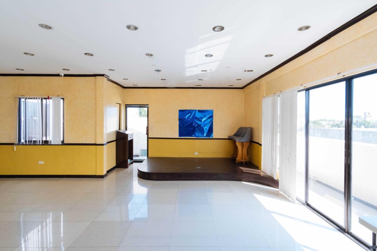 Reddoorz @ Bonifacio St Cebu Hotel Bagian luar foto